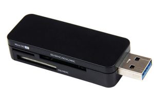 USB 3.0 Compact Memory Card Reader